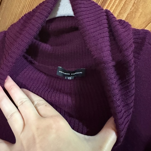 Universal Standard merino sweater tunic in merlot - Picture 6 of 6